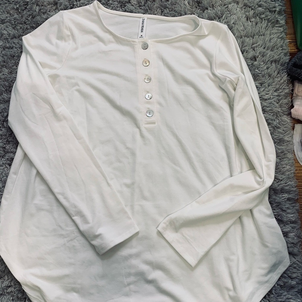 Jenny Boston long sleeve top